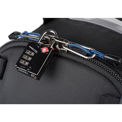 what are some bags similar to streetwalker harddrive v2.0